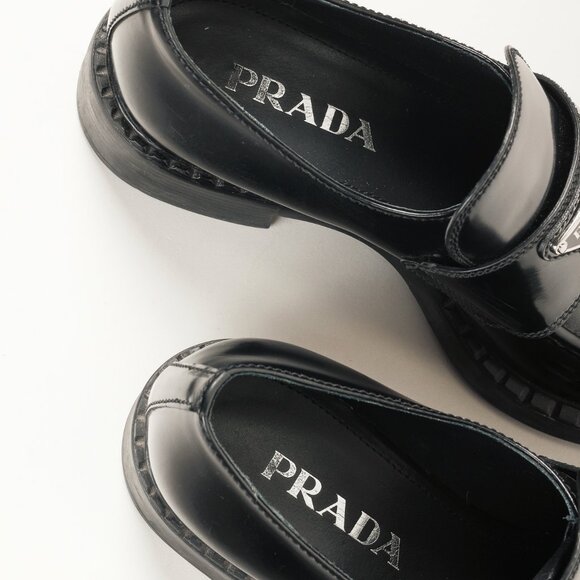 Prada Nero Spazzolato Leather Triangle Logo Loafers - Picture 11 of 12